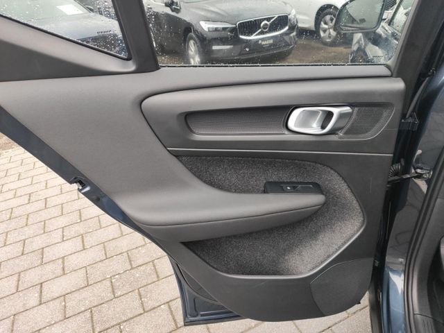 VOLVO XC 40 (Bild 17 von Array)