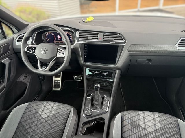 Tiguan 2.0 TDI DSG R-Line 4M LED+KAMERA+AHK+ACC+