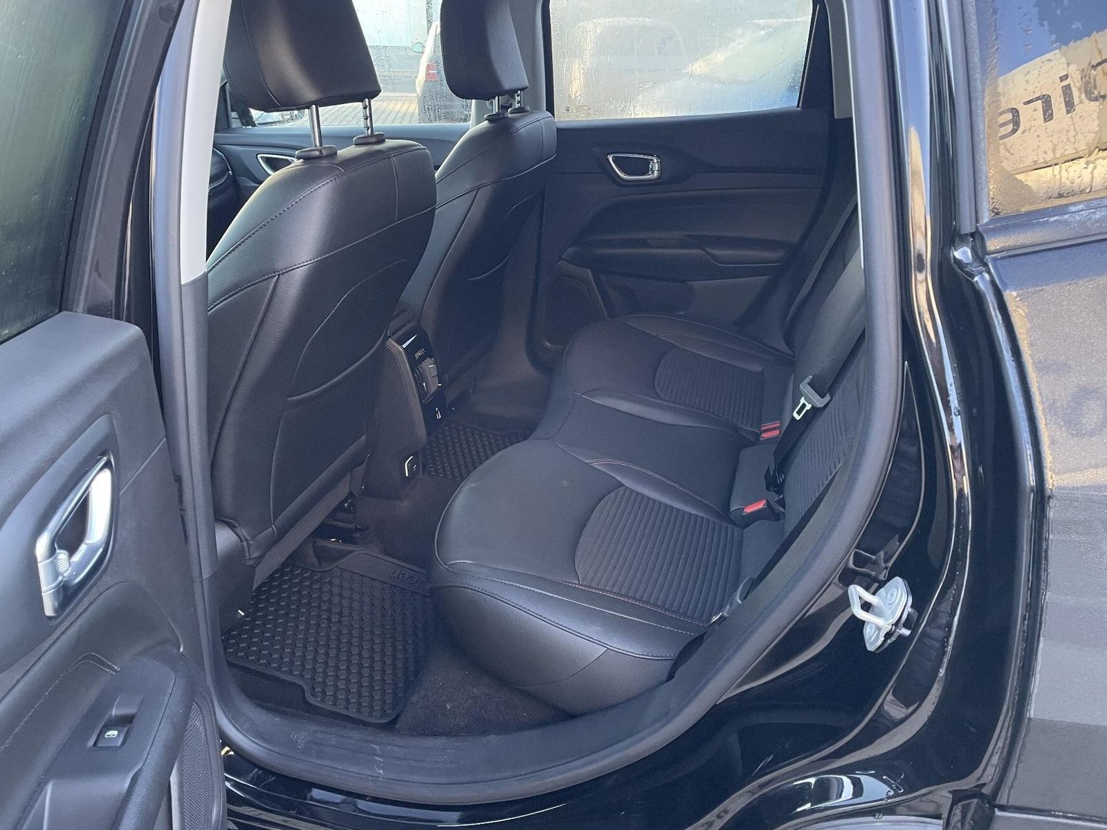 Jeep Compass - Bild 14