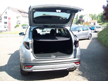 Bild 9 Hyundai Tucson 1.6 T-GDI 4x4 PDC+Kam SHZ LHZ Navi AT