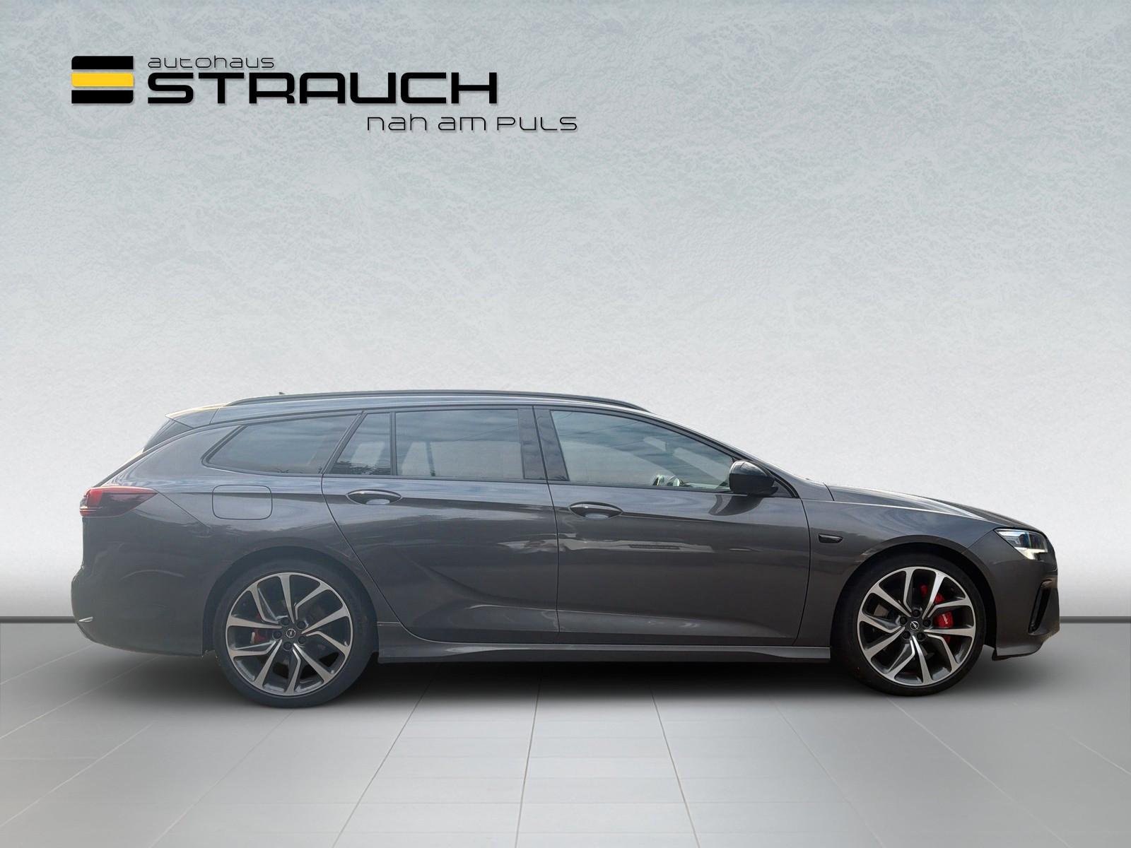 Opel Insignia B Sports Tourer GSi 4x4 NAVI/ILUX/ALCAN