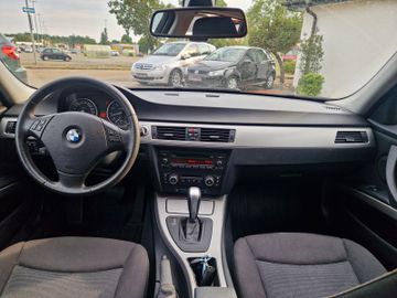BMW 320 - 12