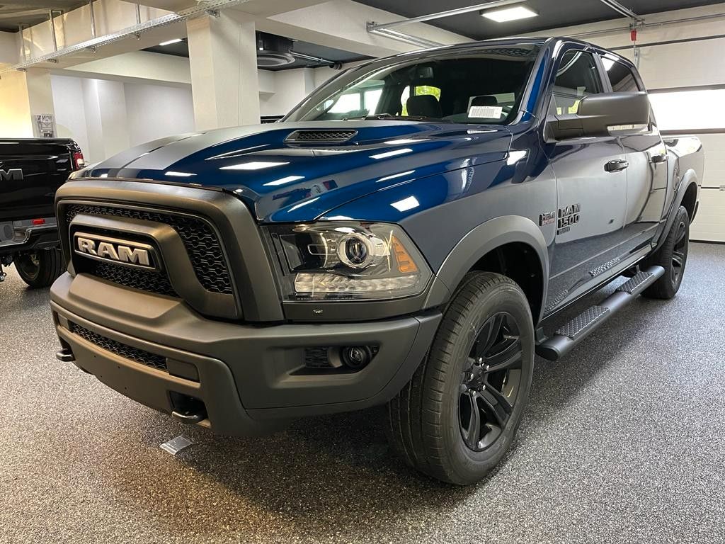 Fahrzeugabbildung Dodge WARLOCK CLASSIC CREW CAB HEMI 4x4 SOFORT!!