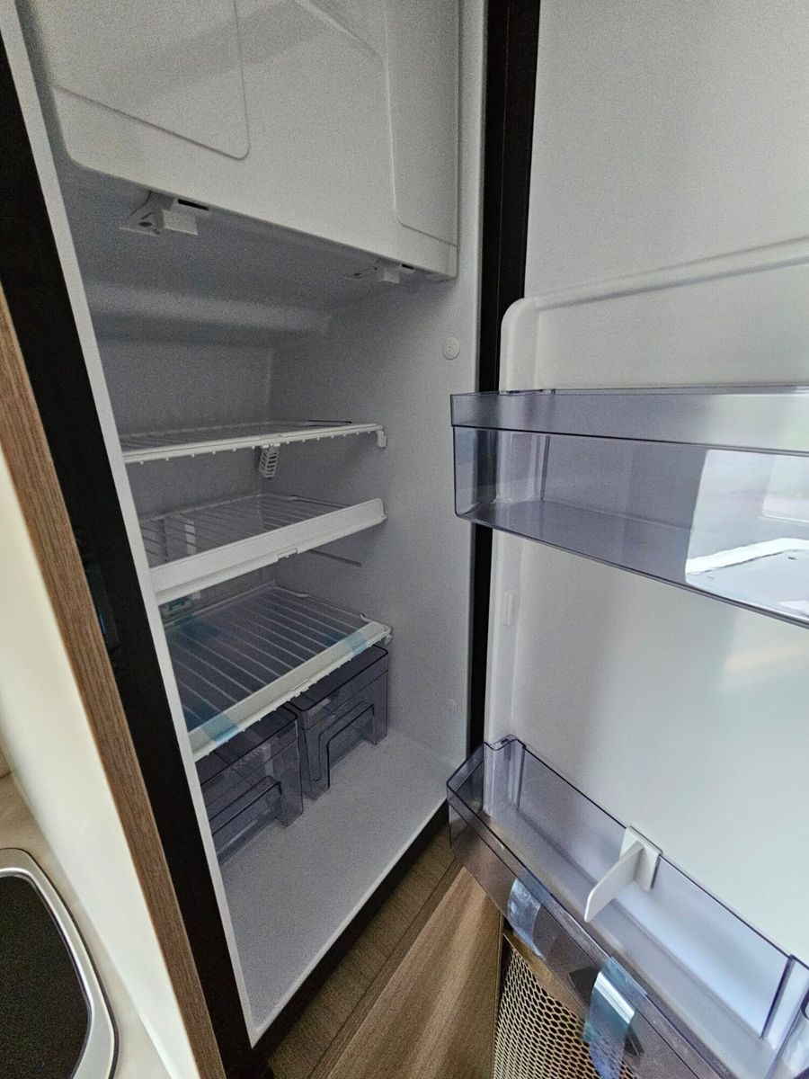 Fahrzeugabbildung Forster Vantasy FV599HB Autom.140PS