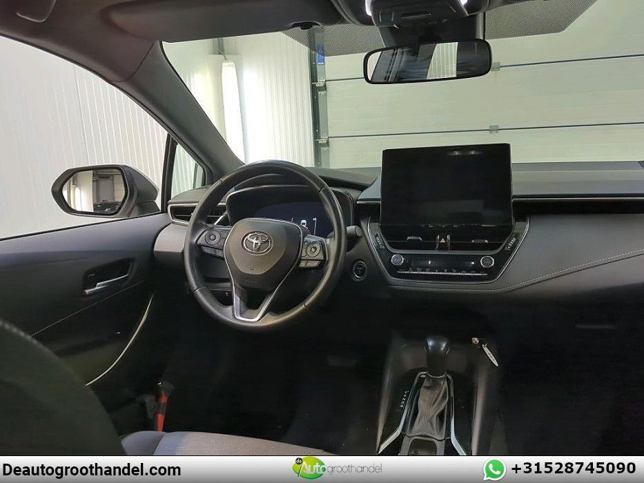 Toyota Corolla Touring Sport Hybrid 140 Business imagem 3