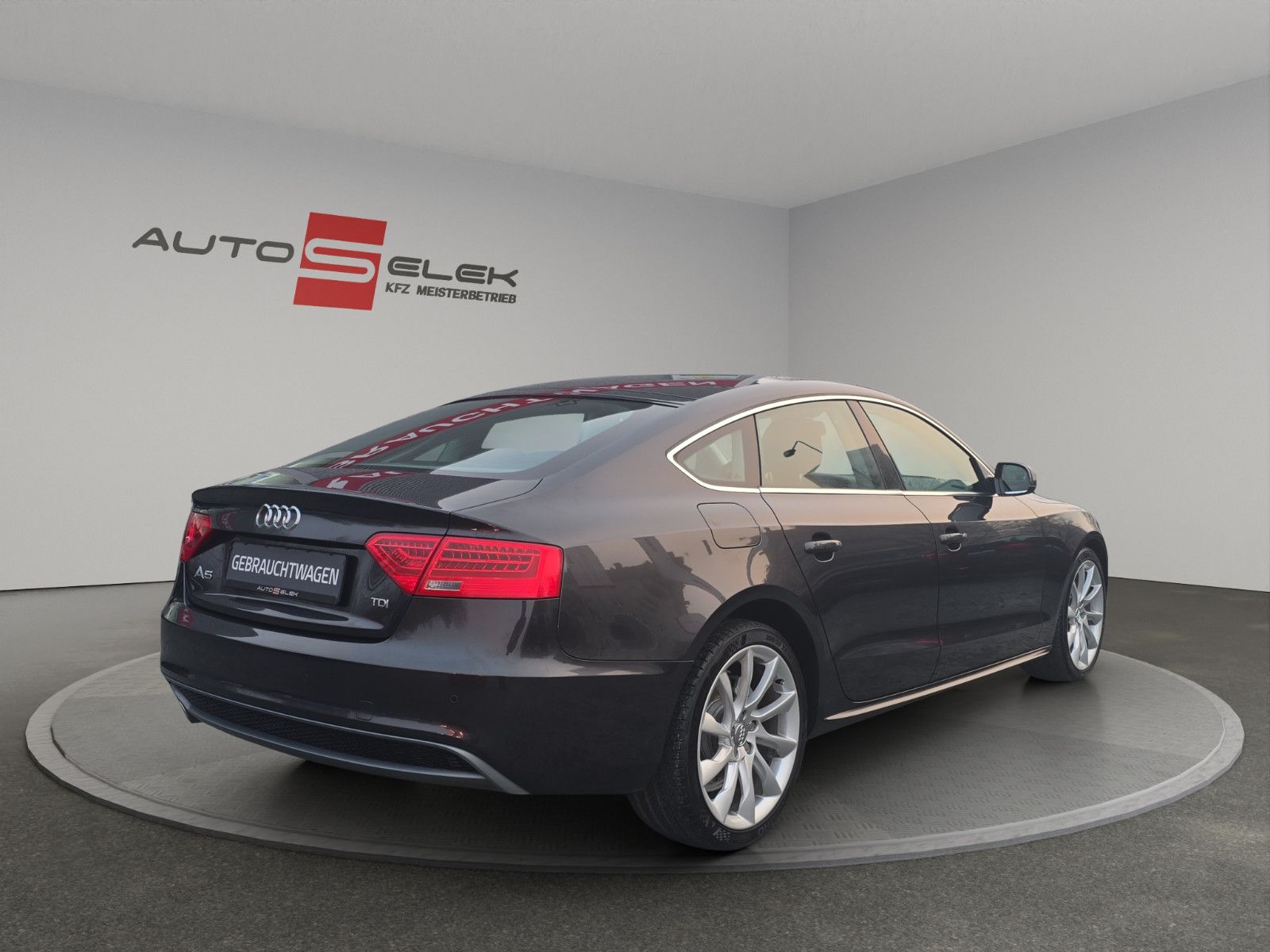 Fahrzeugabbildung Audi A5 Sportback 2.0 TDI S-LINE PDC+AHK+KLIMA