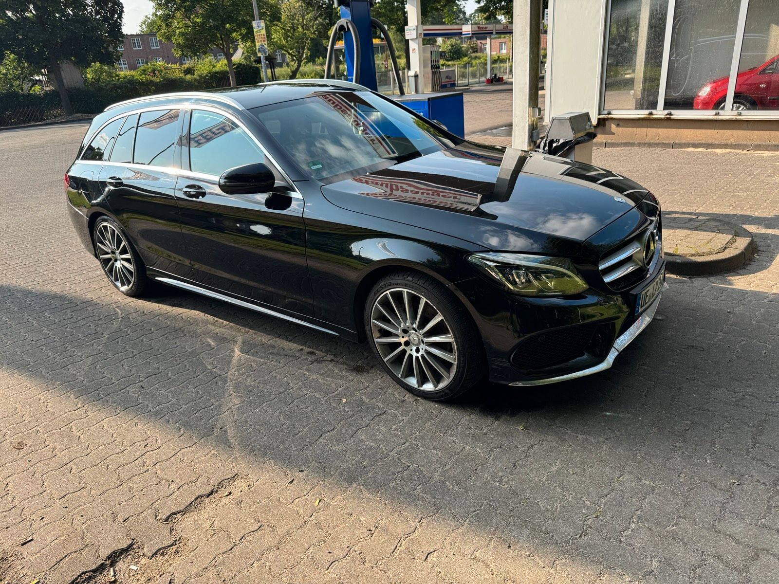 MERCEDES-BENZ Mercedes C 220 AMG Line Sonderausstattung ...