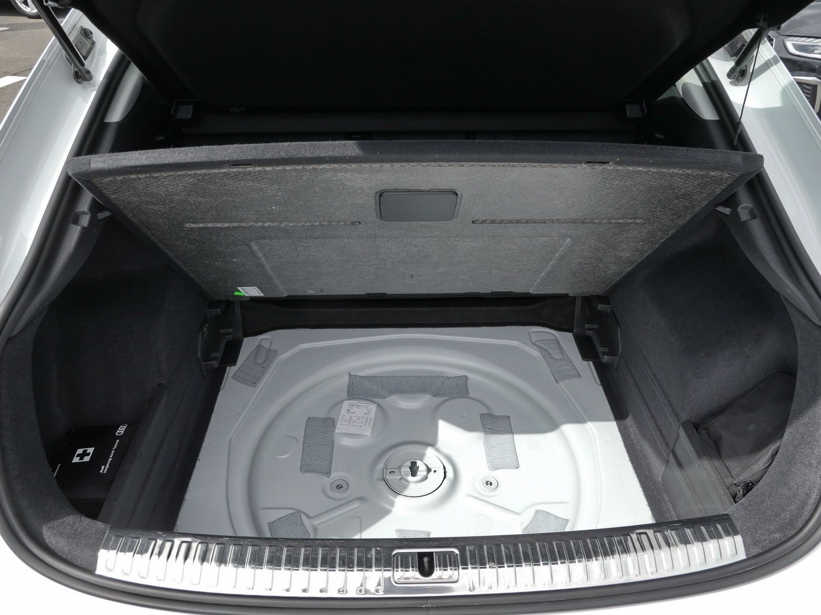 Audi Q3 Sportback 40 TFSI S line qu. LED*EPH*Sportfah foto 23