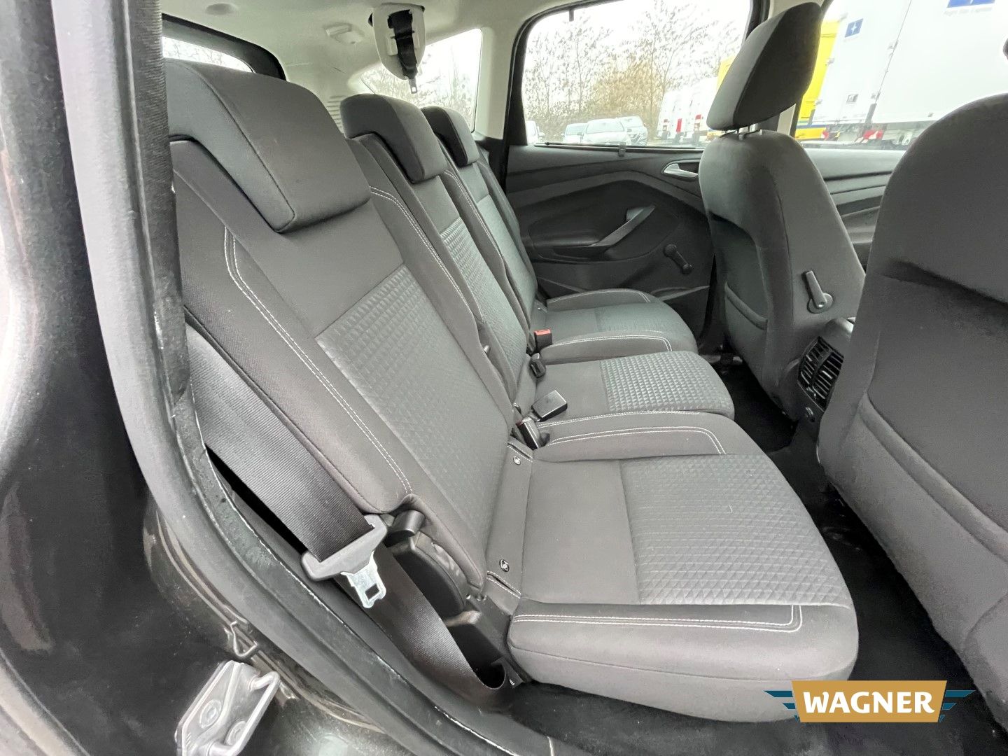 Fahrzeugabbildung Ford C-Max Business Edition Motorschaden