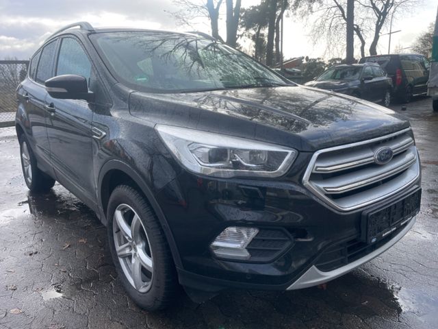 Ford Kuga 2,0 TDCi 4x4 132kW Titanium BiXenon