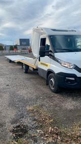 Iveco Autotransporter mit/ohne Anhänger - Auto Anhänger