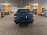 BMW M3 E36 3.2 L Limousine  - BMW aus 1998: E36