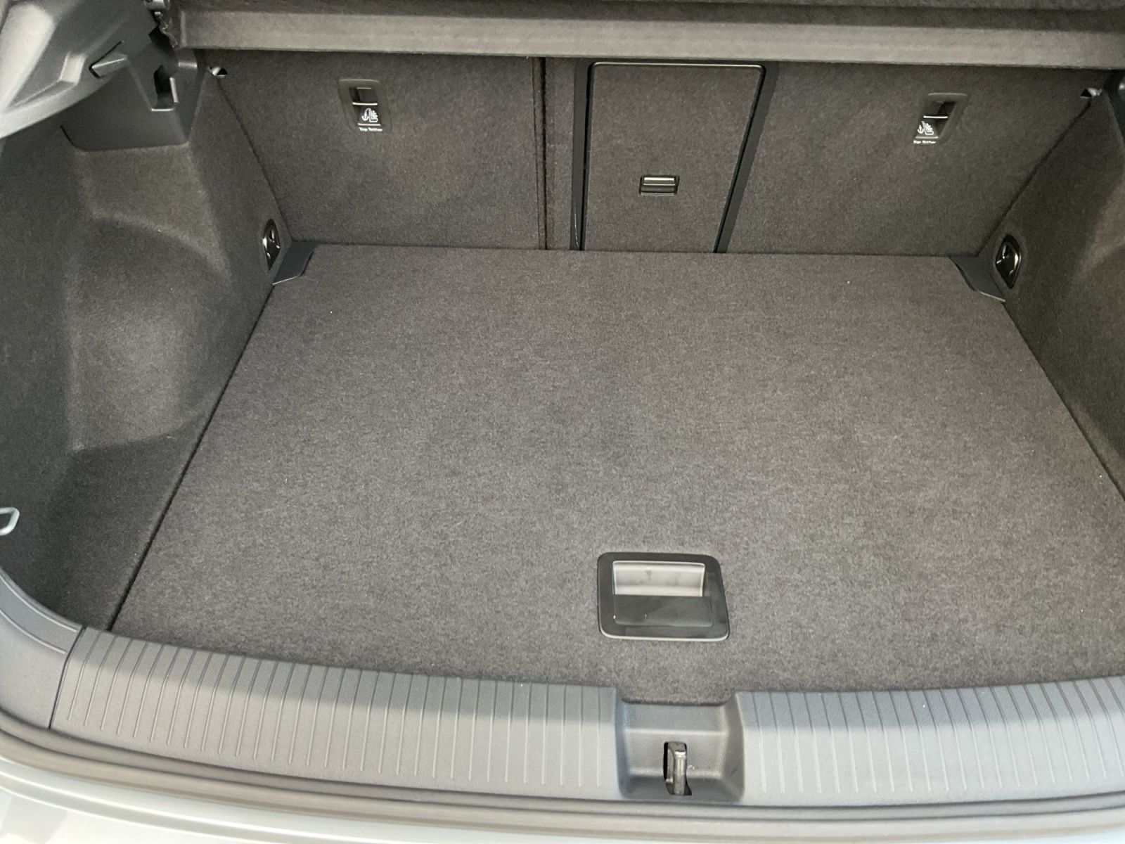 Volkswagen T-Roc - Bild 16