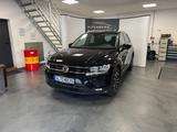 Volkswagen Tiguan IQ.DRIVE ACC PDC Navi CarPlay Sitzheizung - Cars in Flensburg
