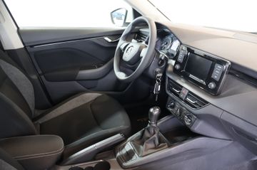 Skoda Kamiq Active 1.0 TSI CARPLAY+FRONT+LED+LANE