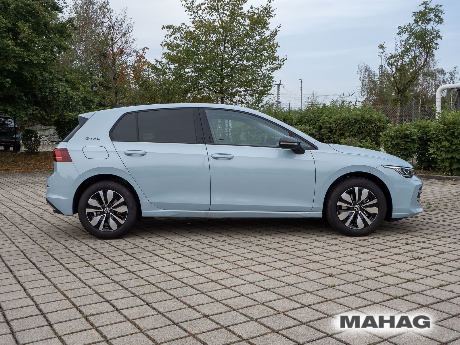 Volkswagen Golf VIII Goal 1.5 TSI LED Navi ParkPilot RearVi foto 5