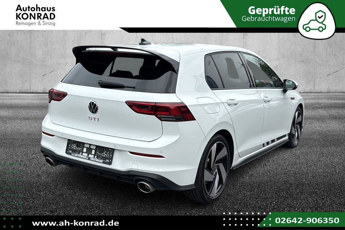 Fahrzeugabbildung Volkswagen Golf VIII Lim. GTI Clubsport 2.0 TSI DSG*HARMANK