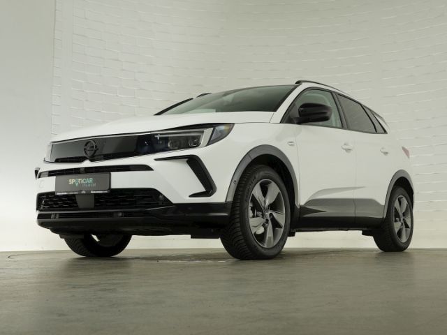 Grandland GS AT+LED+NAVI+360 GRAD KAMERA+SITZ-/L