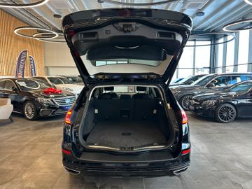 Ford Mondeo Turnier Titanium AWD *AHK*Kamera*Klima*BT