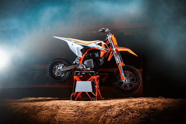 KTM SX-E 5 MJ 24 inkl. Ladegerät