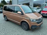 Volkswagen T6.1 Multivan GenSix TDI DSG 4M Zusatzhzg AHK - Volkswagen T6 Multivan mit Anhängerkupplung
