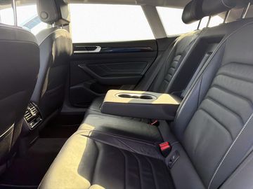 Volkswagen Arteon - 11