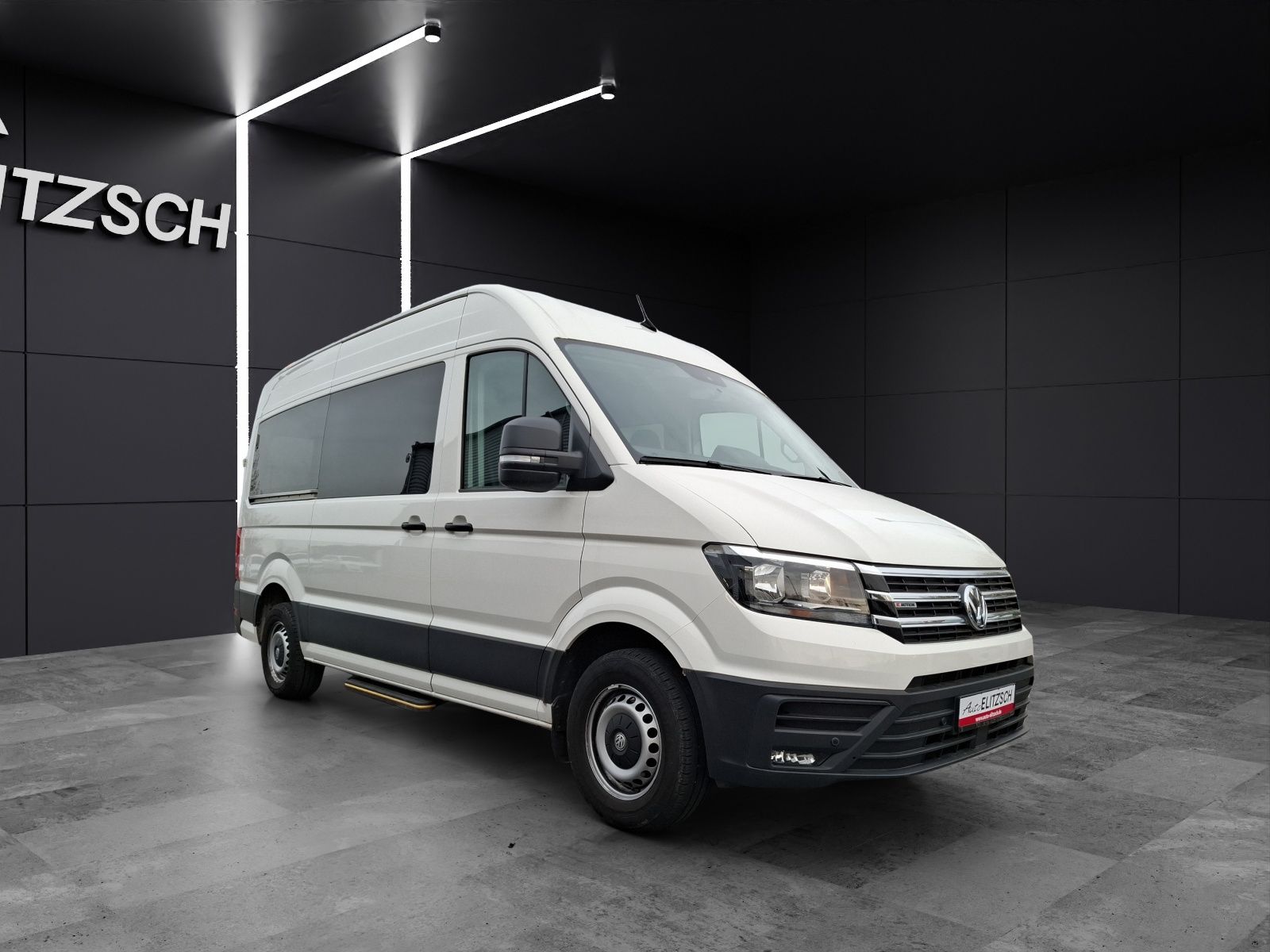 Fahrzeugabbildung Volkswagen Crafter Kasten 35 MR 4Mo 9-Si Rollstuhllift Trit