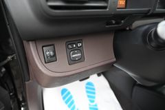 TOYOTA iQ + 1.0 VVT-i Leder Klimaautomatik Automatik