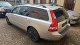 Volvo V50 2.4i Momentum Momentum - Volvo V50 Momentum mit Benzin-Antrieb