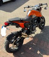 KTM Duke 690 - KTM 690