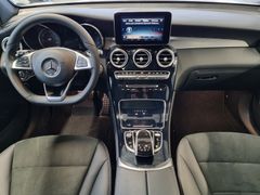 Fahrzeugabbildung Mercedes-Benz GLC 350 d 4M AMG LINE LEDER NAVI LED PANO 1.HAND