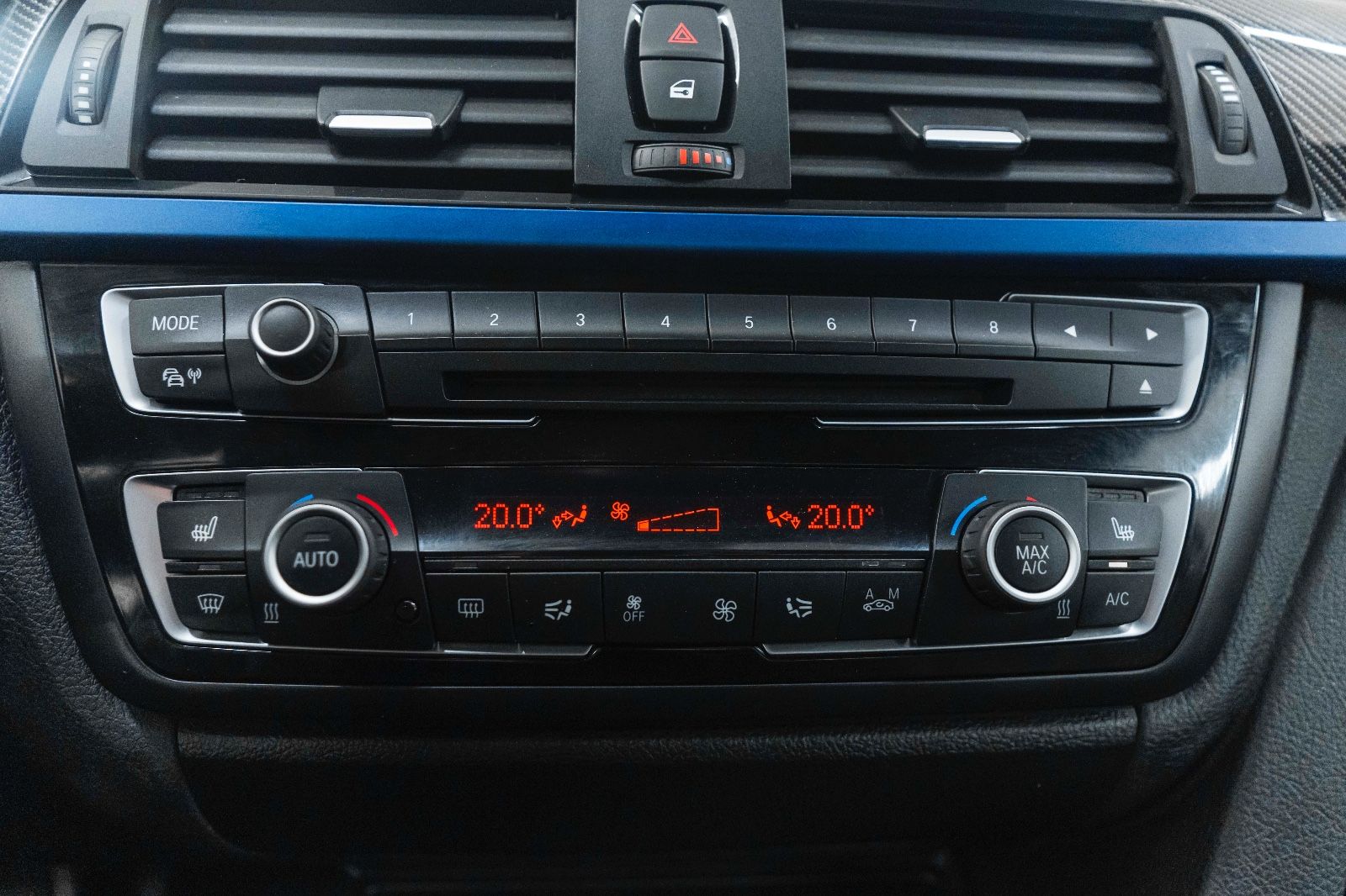 Fahrzeugabbildung BMW 435i xDrive M-SPORTPAKET OLED H&K LED KAM CARBON