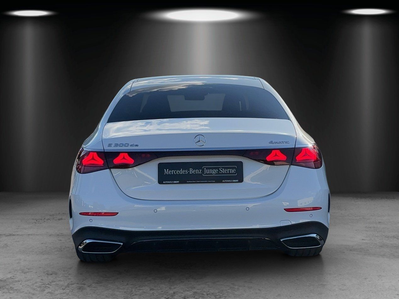 Fahrzeugabbildung Mercedes-Benz E 300 de 4M AMG Prem+ AIRMATIC Massage HAL €110k