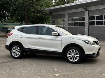 Nissan Qashqai - 11