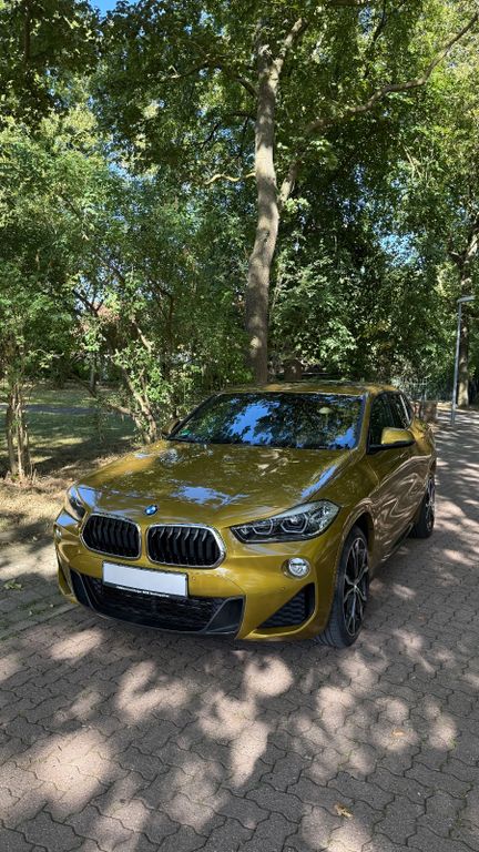 Image of BMW X2