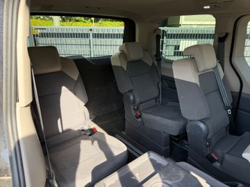 Volkswagen T7 Multivan - 11