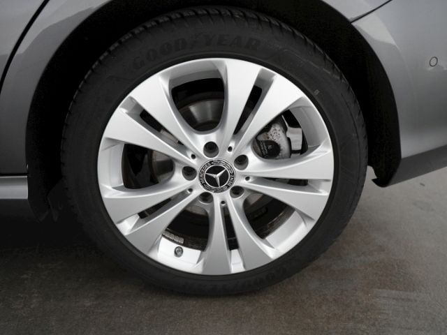 B 200 EDITION DCT+AHK+NAVI+LED-SCHEINWERFER+SITZ