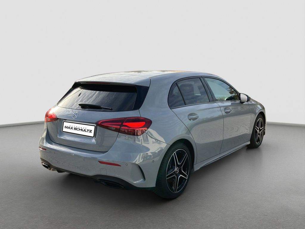 Fahrzeugabbildung Mercedes-Benz A 200 Kompaktlimousine AMG Line*Night Paket*LED