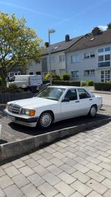 Mercedes-Benz Mercedes 190E 2.0 122PS 2. Hand Garagenfun... - Mercedes-Benz 190 aus 1988: 190e