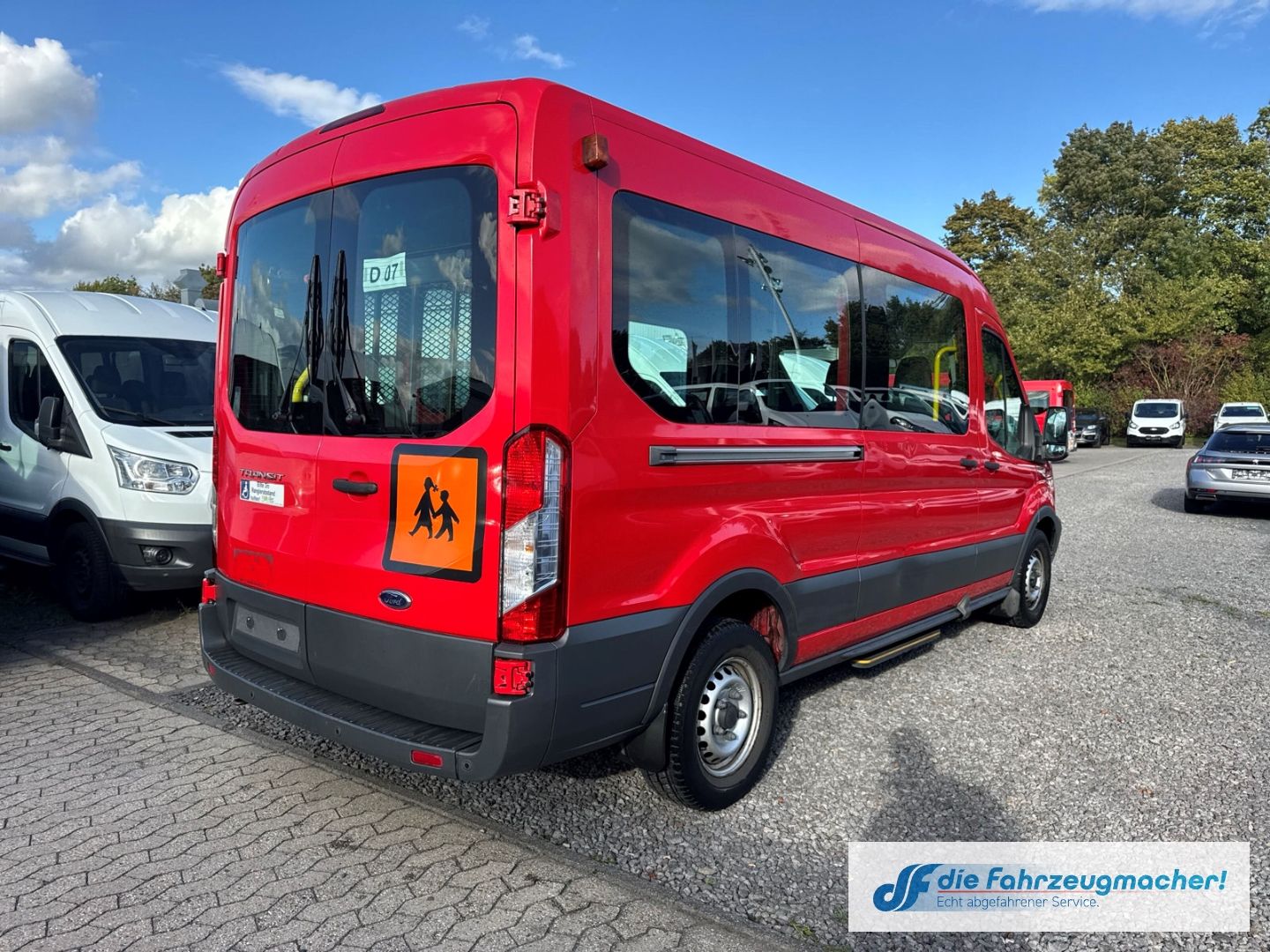 Fahrzeugabbildung Ford Transit Kombi 350 L3 2.2 TDCi DPF *2495 *KLIMA *