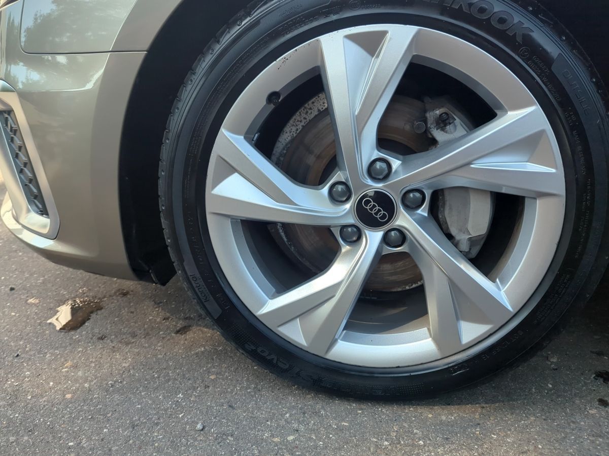 Audi A4 - Bild 12