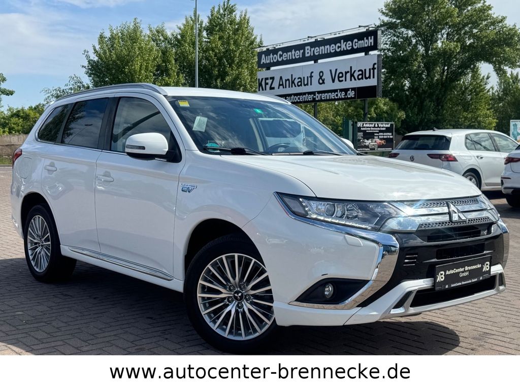 Image of Mitsubishi Outlander