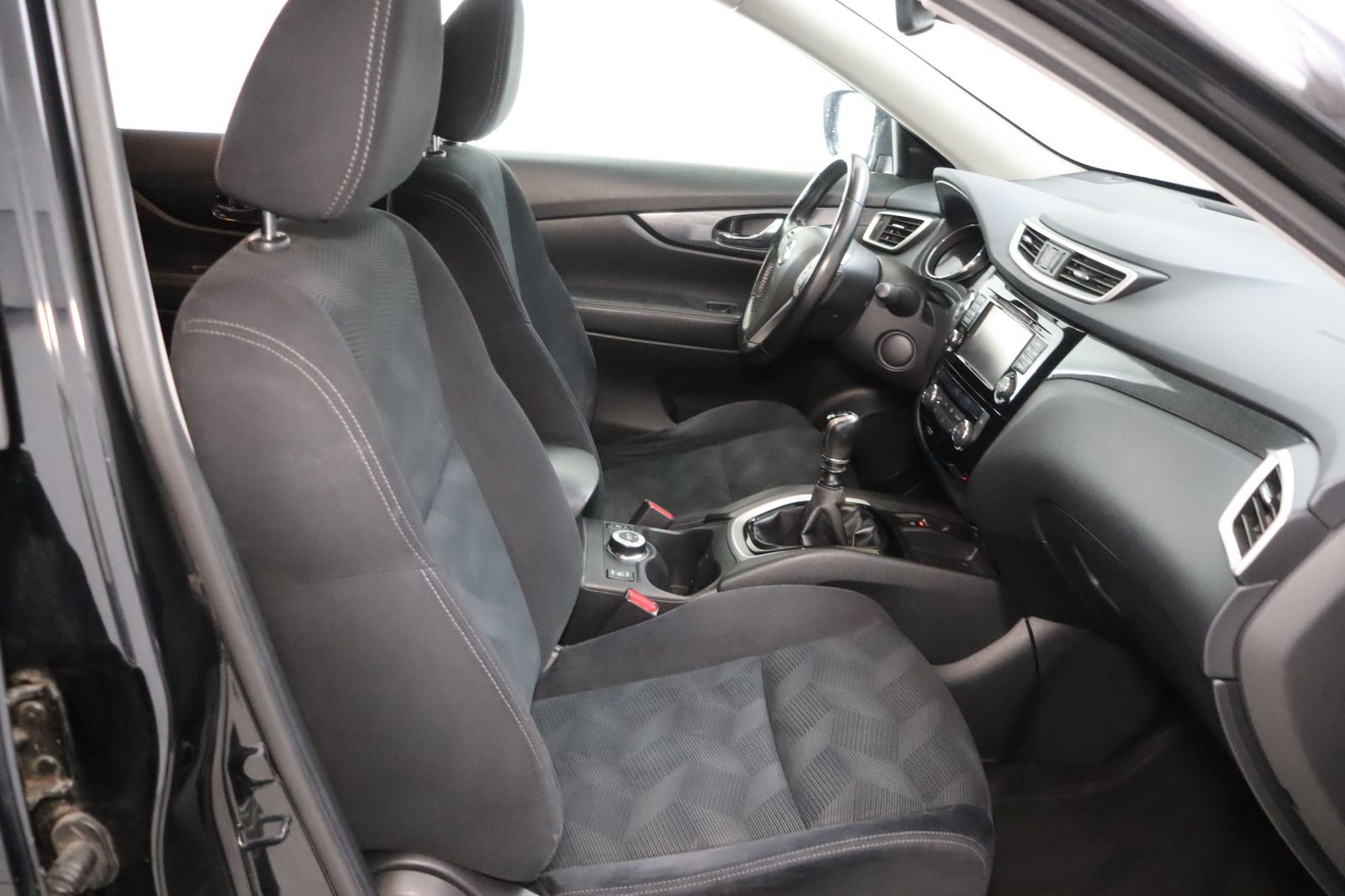 Fahrzeugabbildung Nissan X-Trail 1.6 dCi 360° 4x4 Allrad * HU/AU neu