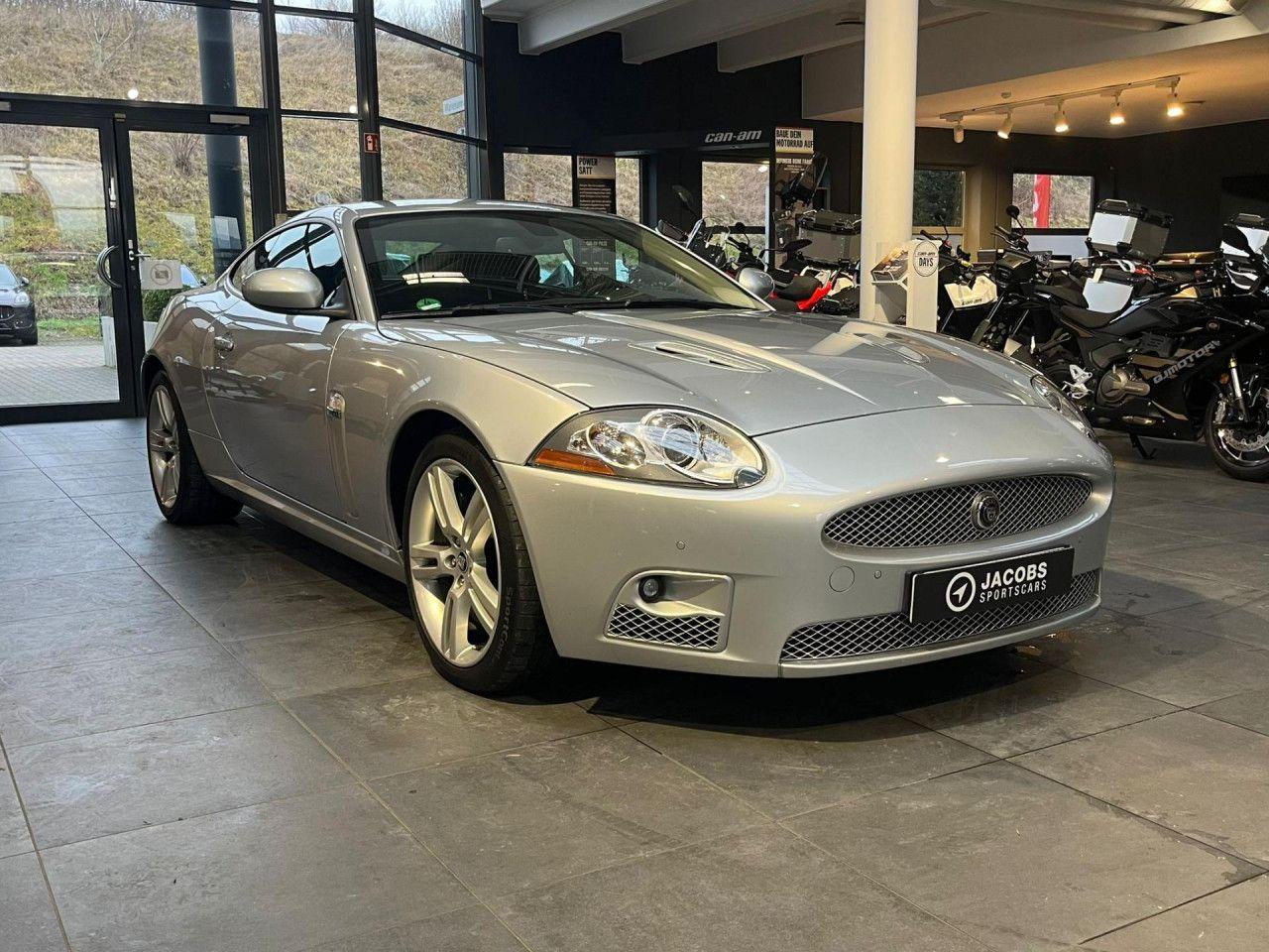 Jaguar XK R Coupe Vollleder