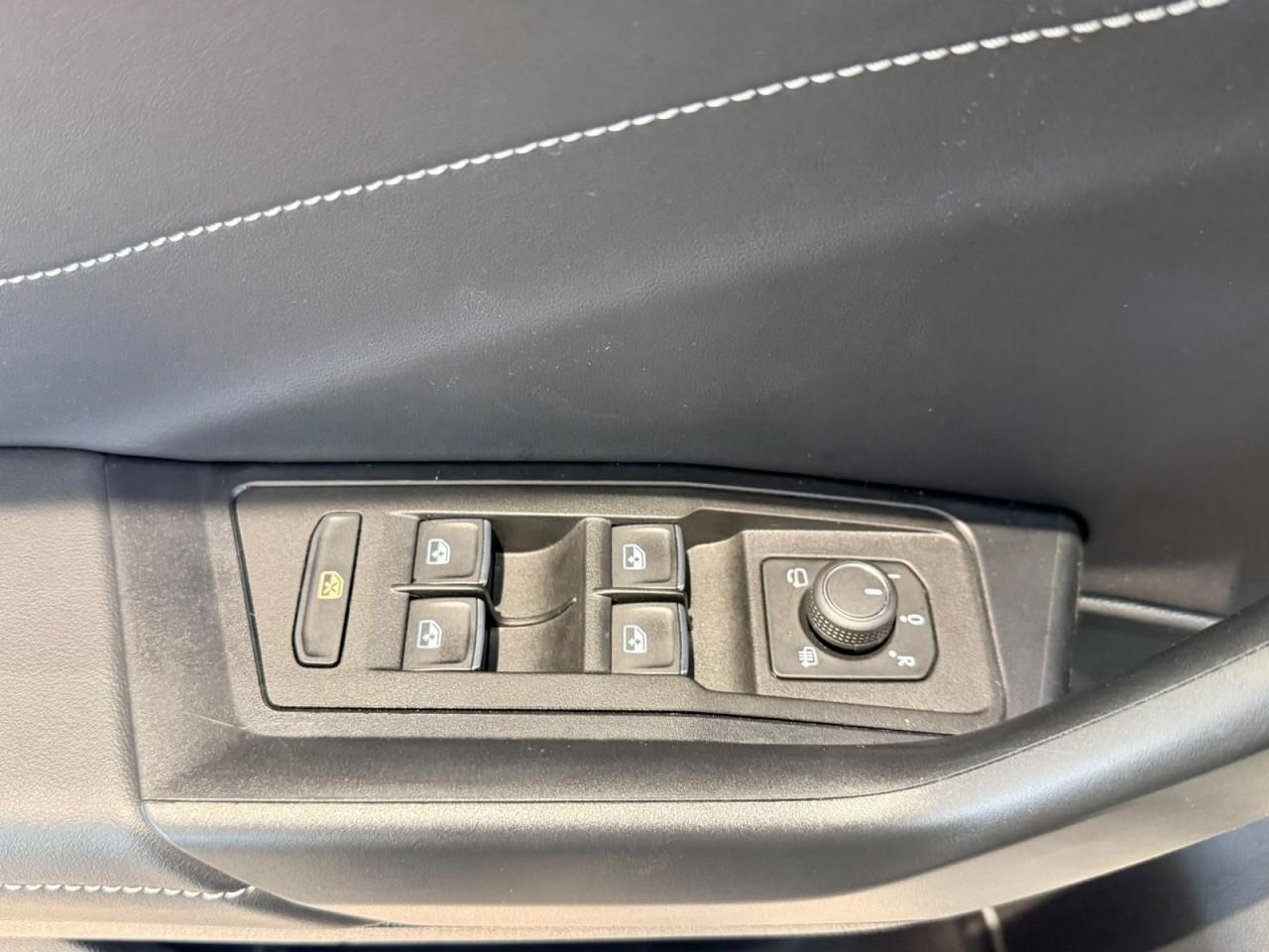 Volkswagen T-Roc 1.5TSI Style DSG Navi RFK ACC APP Klima, миниатюра 26