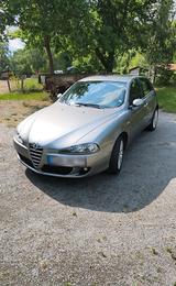 Alfa Romeo 147 1.6 Eco. No Golf Polo  Audi... - gebrauchte Alfa Romeo 147 aus dem Jahr 2006