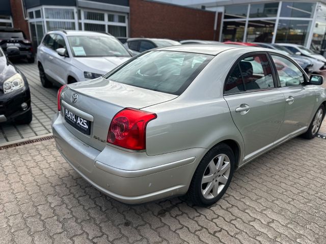 Toyota Avensis 1.8 Sol Lim.