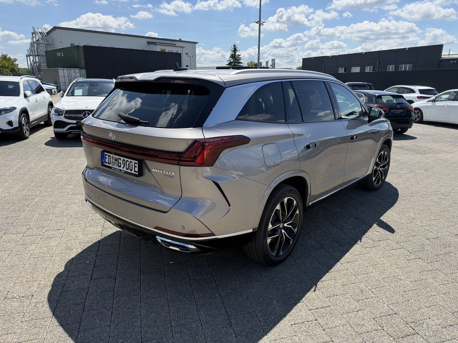 MG S9