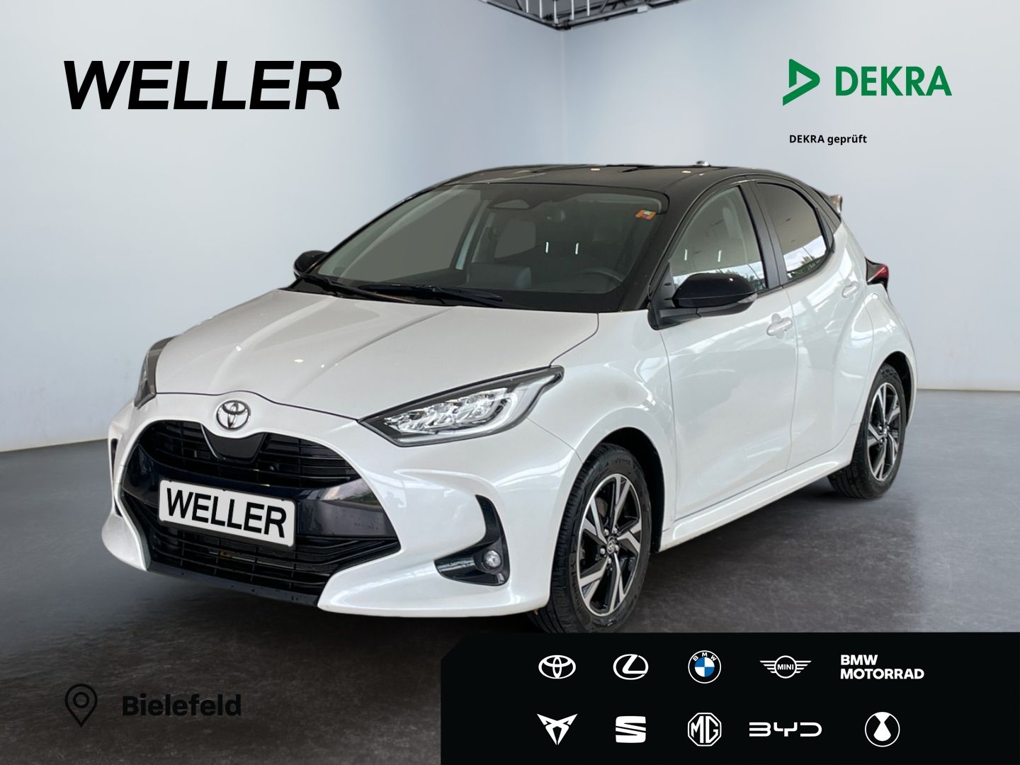 Toyota Yaris Hybrid 1.5 Black&White *ACC*CAM*SHZ*CarPla