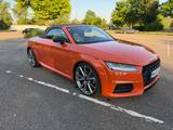 Audi TT 40 TFSI S tronic Roadster - - Audi TT: Orange